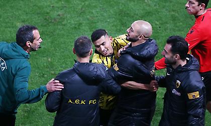 Τσακίρης: «Πιθανότερο να αποχαιρετήσουν Τζαβέλλας και Άμπραμπατ»