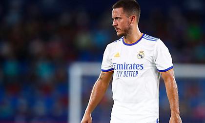 «Αποχωρεί από τη Ρεάλ Μαδρίτης ο Αζάρ, πιθανό να ανακοινώσει ότι αποσύρεται»