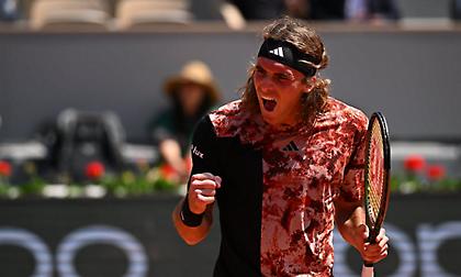 Κόντρα στον Όφνερ για μια θέση στα προημιτελικά του Roland Garros ο Τσιτσιπάς!