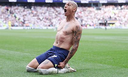 Απάντησε σε Αντόνιο-Γουίλσον ο Ρισάρλισον: «Πόσα γκολ έχετε σε Μουντιάλ»;