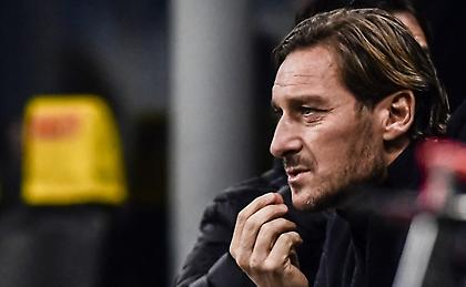 Ο Μουρίνιο θέλει έναν άνθρωπο στο πλάι του - Παίζει δυνατά η επιστροφή του Τότι!