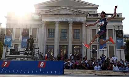 Μεγάλο άλμα από τον Μοντλέρ, απάντησε αμέσως ο Τεντόγλου