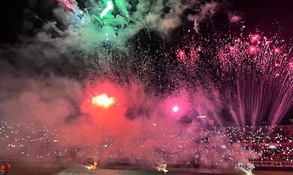 Το φαντασμαγορικό pyro show των οπαδών της Λέτσε για την παραμονή στη Serie A!