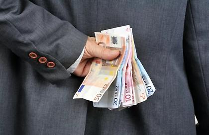 Τι εισοδήματα δηλώνουμε: Στα «χαρτιά» η Ελλάδα δεν έχει πλούσιους