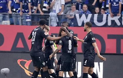 «Δίπλωσε» τις νίκες της στο Αμβούργο και παραμένει στην Bundesliga η Στουτγκάρδη του Μαυροπάνου!