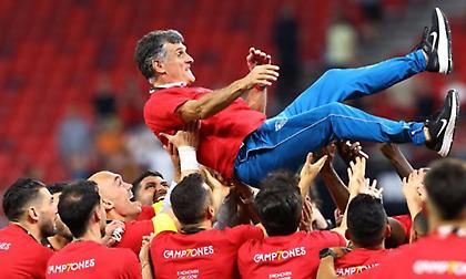 Επίσημο: Παραμένει στον πάγκο της Σεβίλλης για μία ακόμα σεζόν ο Μεντιλίμπαρ