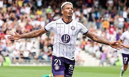 «Επαφές του Ολυμπιακού με Ρατάο»