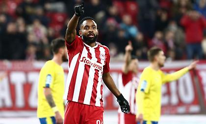 «Τσεκάρει Μπακαμπού για αντι-Αρναούτοβιτς η Μπολόνια»