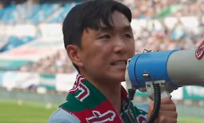 Επισκέφτηκε την παλιά του ομάδα και τραγούδησε με ντουντούκα ο Χουάνγκ!