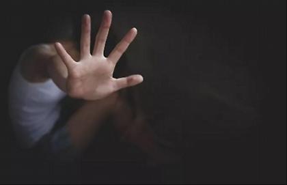Χανιά: Δύο αδέρφια επιτέθηκαν και χτύπησαν το παιδί και τη σύζυγο του ενός!