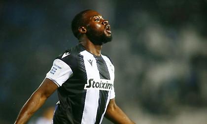 Νάρεϊ: «Είμαι ταπεινά ευγνώμων στην ομάδα που με επέλεξε για το βραβείο του παίκτη της σεζόν»