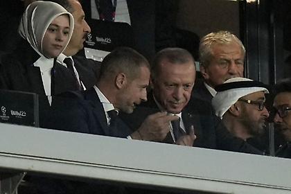 Στο «Ατατούρκ» για τον τελικό μαζί με τον Τσέφεριν ο Ερντογάν