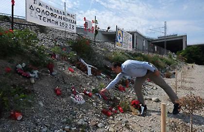 Στο σημείο του δυστυχήματος στα Τέμπη βρέθηκε ο Αλέξης Τσίπρας