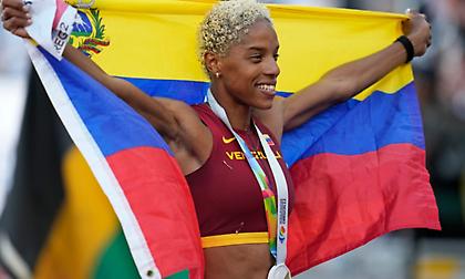 Με το «καλησπέρα» κορυφαία η Ρόχας