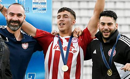 Νικολακόπουλος: «Υψηλών προδιαγραφών ταλέντο ο Κωστούλας στα 16 του»