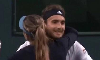 Πιο αξέχαστη στιγμή της καριέρας του Τσιτσιπά μία αγκαλιά με την Μπαντόσα!