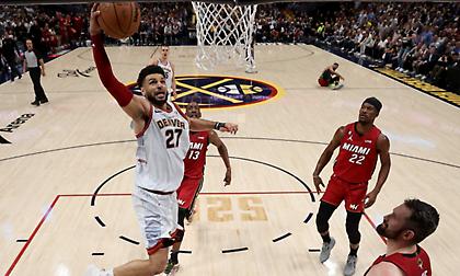 Τα highlights του θριάμβου των Νάγκετς επί των Χιτ!