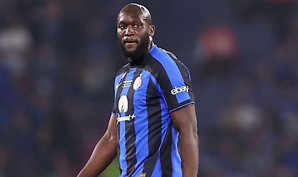 Λουκάκου: «Νιώθουμε σκ@τ@ όλοι εμείς που αγαπάμε την Ίντερ»