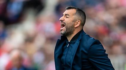 Τελικές επαφές με προπονητή και παίκτες ο Κορδόν