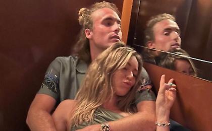 «Ναι, βγαίνω μαζί του»: Επιβεβαίωσε τη σχέση της με τον Τσιτσιπά η Μπαντόσα!