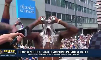 Ο Κάλντγουελ-Πόουπ «ντύθηκε» Γκρίλις: Κατεβάζει δυο μπύρες στο... δευτερόλεπτο!