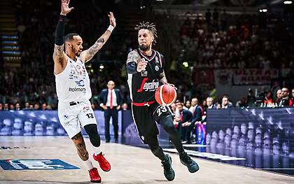 Βίρτους Μπολόνια-Αρμάνι Μιλάνο