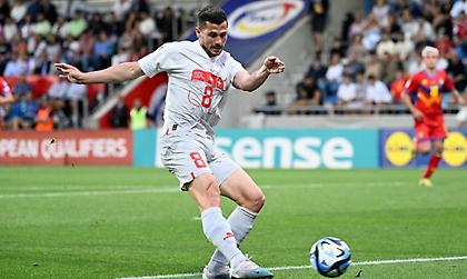 Απτόητη στην κορυφή η Ελβετία του Τσούμπερ, γλίτωσε το κάζο και έμεινε ζωντανό το Ισραήλ!