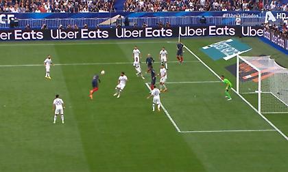 Άστοχη η κεφαλιά του Κόλο Μουανί - Δεν ανησύχησε ο Βλαχοδήμος