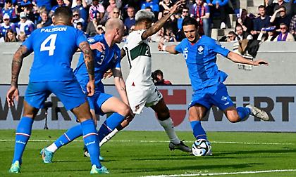 Η μάχη της Ισλανδίας των βασικών Μάγκνουσον και Ίνγκασον κόντρα στην Πορτογαλία του 200άρη Ρονάλντο