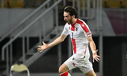 Οι μαγικές ντρίμπλες του Κβαρατσχέλια στην αναμέτρηση της Γεωργίας με την Κύπρο!
