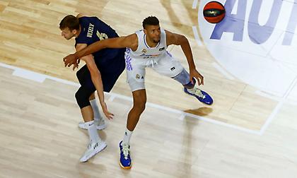 Ο τρίτος τελικός της ACB ανάμεσα σε Μπαρτσελόνα και Ρεάλ Μαδρίτης (4η περίοδος)