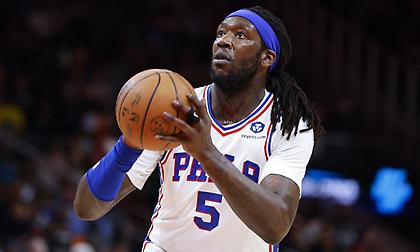 Έλυσε το συμβόλαιό του με τους Σίξερς και έμεινε ελεύθερος ο Χάρελ