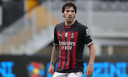 «Μια ανάσα» από συμφωνία με τη Μίλαν για την απόκτηση του Τονάλι η Νιούκαστλ!