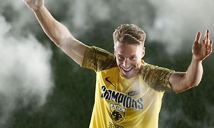 Φαν Βέερτ: «Η ΑΕΚ θέλει να συνεχίσουμε μαζί, υπάρχει ενδιαφέρον από το εξωτερικό»