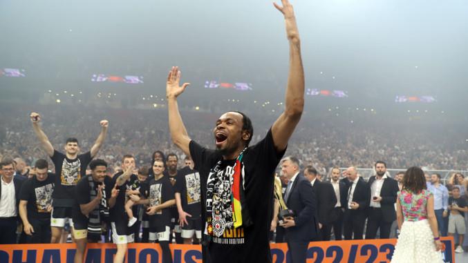 Πάντερ: «Θα ξέρω σε λίγες μέρες για το μέλλον μου»