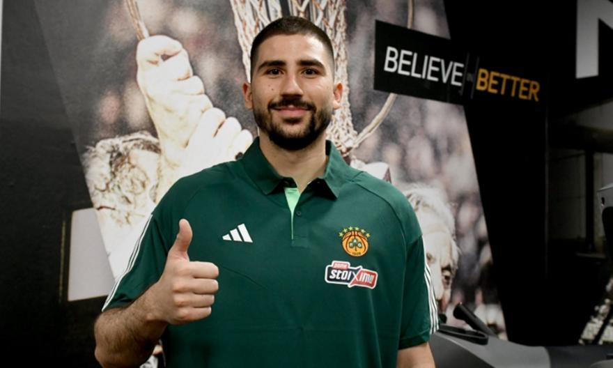 Παναθηναϊκός: Ποζάρει με τα πράσινα ο Μωραΐτης