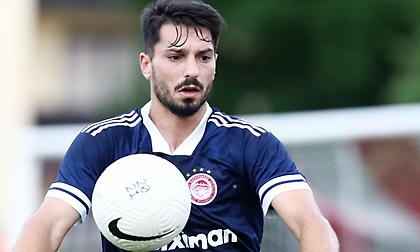 «Στα ραντάρ της Οβιέδο ο Πέπε του Ολυμπιακού»