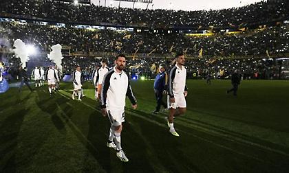 Απίστευτη αποθέωση για Μέσι στο «Μπομπονέρα»!