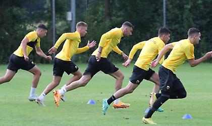 ΑΕΚ: Έτσι… έσταξε τους παίκτες στην «πρώτη» ο Αλμέιδα