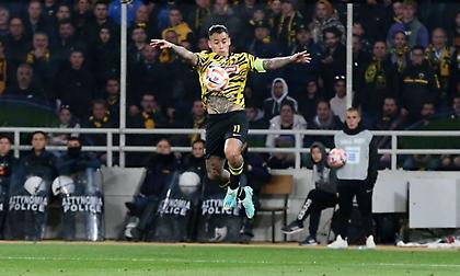 Τσακίρης: «Το επόμενο διάστημα θα ξεκινήσει συζητήσεις με Αραούχο για ανανέωση η ΑΕΚ»