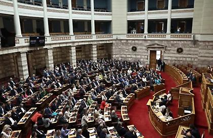 Το προφίλ της νέας Βουλής - Πώς θα λειτουργήσει το «σχήμα» των οκτώ κομμάτων