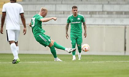 Η όμορφη εκτέλεση φάουλ του Μάγκνουσον για το 3-0 του Παναθηναϊκού