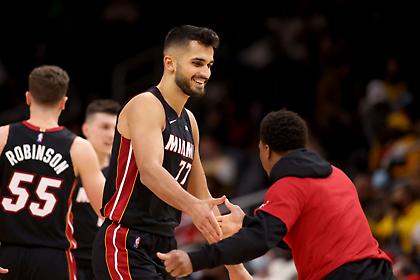 Ελεύθερος από Χιτ ο Γιουρτσεβέν