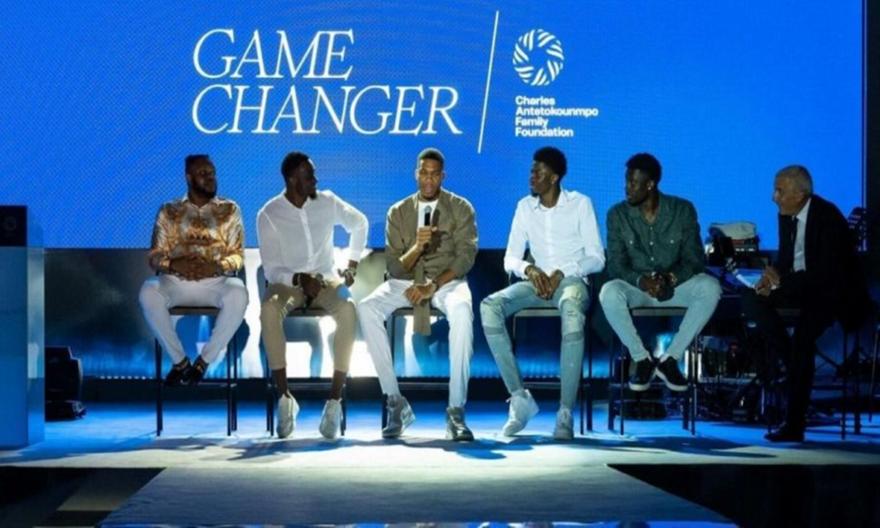 Γιάννης Αντετοκούνμπο: «Ευχαριστούμε για την πίστη σας»