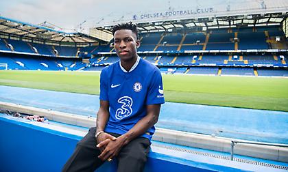 Ανακοίνωσε την απόκτηση του Τζάκσον η Τσέλσι!