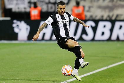 Υπογράφει το μεσημέρι ο Βιεϊρίνια, «πετάει» την Τετάρτη για Ολλανδία