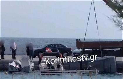 Αυτοκίνητο... προσγειώθηκε πάνω σε σκάφος σε μαρίνα στο Κιάτο!