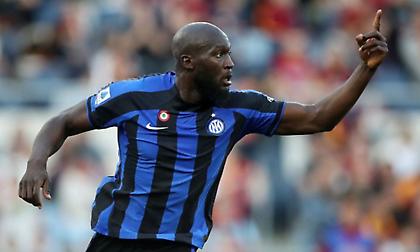 Θέλει να κρατήσει τον Λουκάκου η Ίντερ