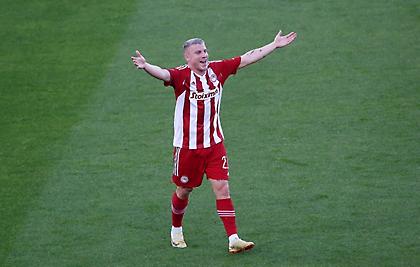 Σταματέλος: «Λείπουν 4-5 βασικοί παίκτες από τον Ολυμπιακό, η σκέψη για Μπιέλ»