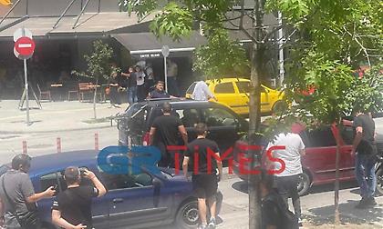 Βίντεο με οπαδούς να φωνάζουν συνθήματα σε συγγενείς των κατηγορουμένων για τη δολοφονία του Άλκη